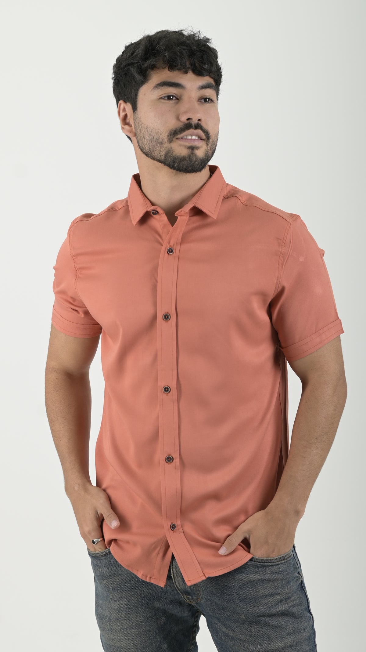 Camisa chalis Cuello clásico